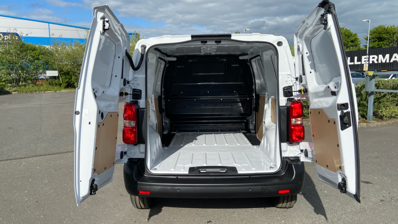 Vauxhall Vivaro L1 Diesel 1.5 Turbo D 120 Prime H1 Van